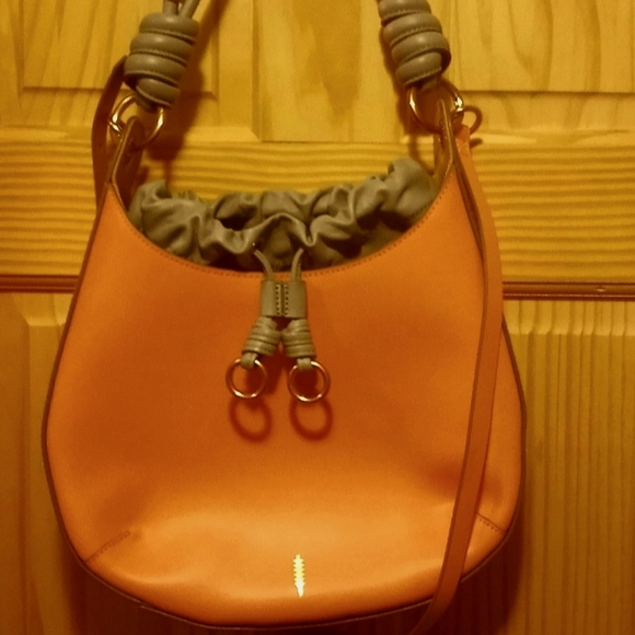 Thacker New York Shoulder bag/Crossbody NWOT - Picture 2 of 11